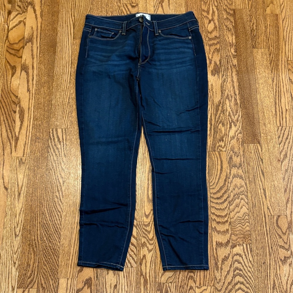 PAIGE Indigo Hoxton Ankle Jeans